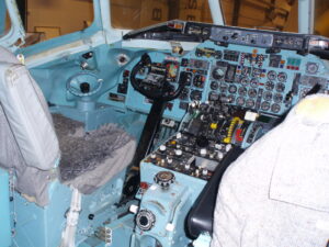 DC9-SimCockpit_21-scaled.jpg